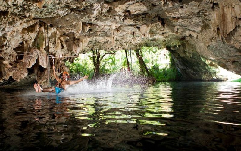 cenote tour cancun